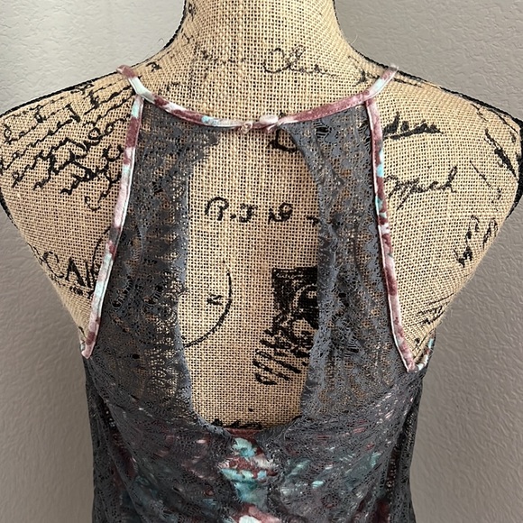 Anthropologie Tank Top Laced Size Medium - Picture 8 of 15